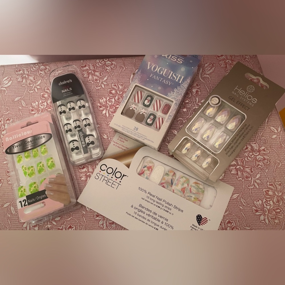 Assorted Nail Art Sets